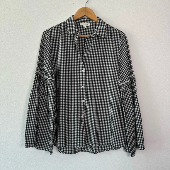 Beachlunchlounge checkered bell sleeve button up - Picture 1 of 6